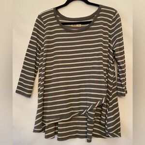 Hollister Stripped Knit Quarter Sleeve Shirt